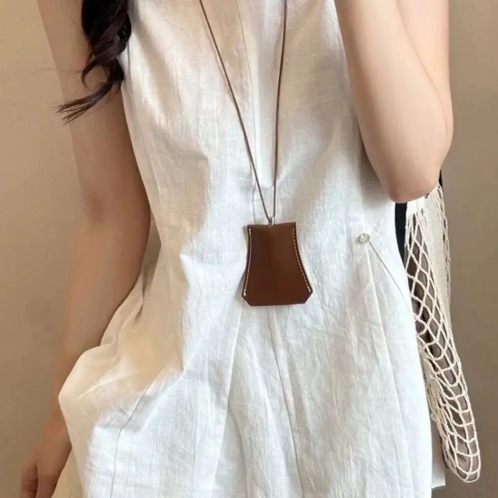 PU Leather Eyeglasses Hanging Neck Pouch – Unisex Storage Bag Eyeglasses Neck Pouch SWANS