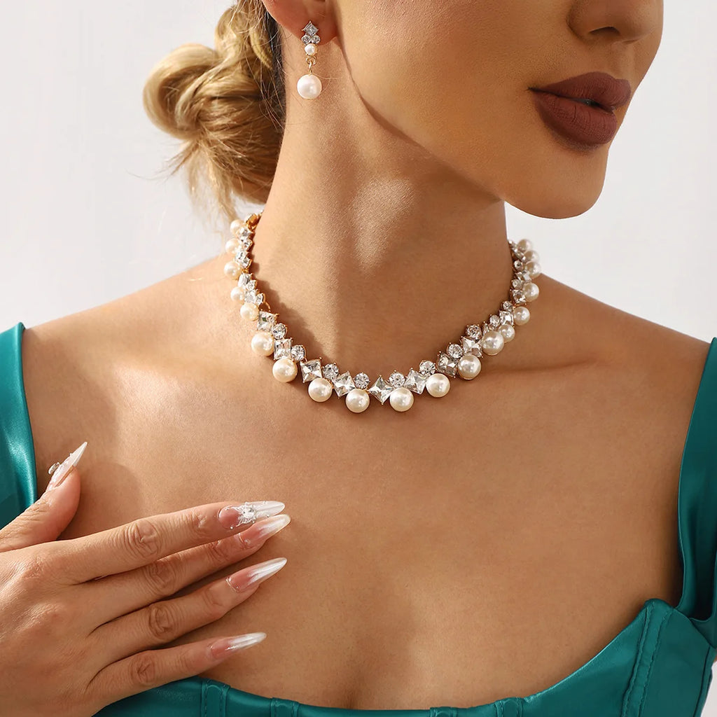 Pearl Rhinestone Necklace & Earrings Set – Wedding Jewelry Jewelry Set SWANS