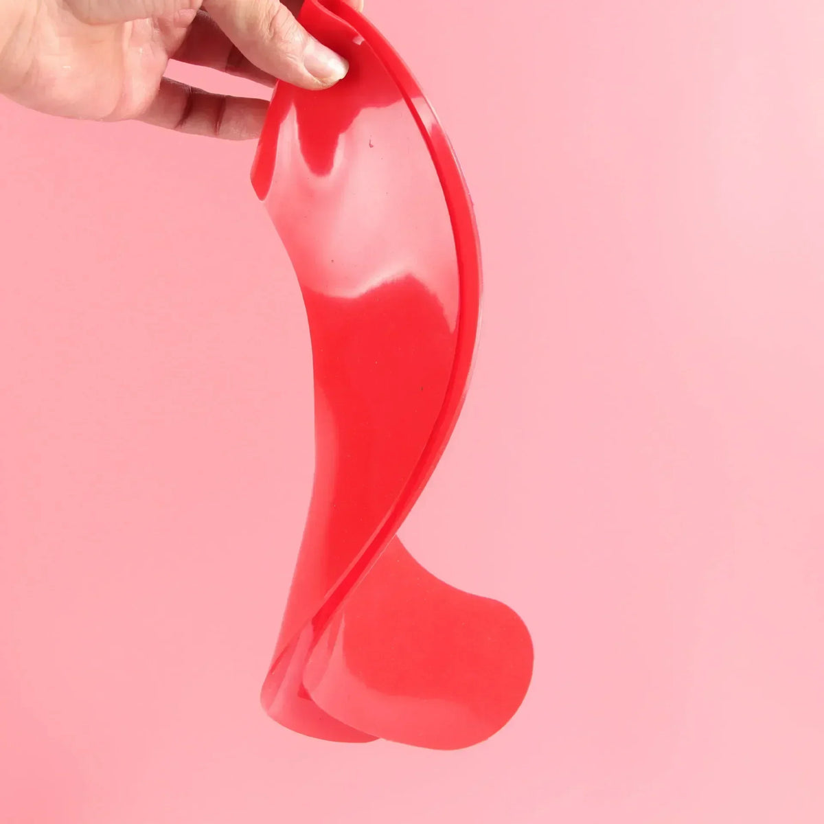 SWANS Silicone Hair Cutting Collar Cape – Waterproof Salon Shawl Salon Cutting Cape SWANS
