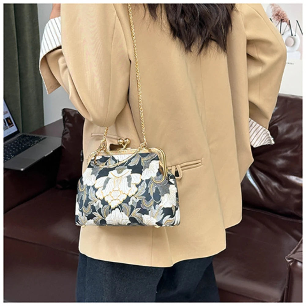 Retro Embroidered Square Shoulder Bag – Women's Crossbody Embroidered Shoulder Bag SWANS