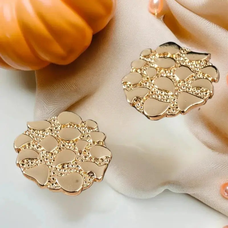 Geometric Gold Stud Earrings – Unisex Zinc Alloy Fashion Jewelry Stud Earrings SWANS