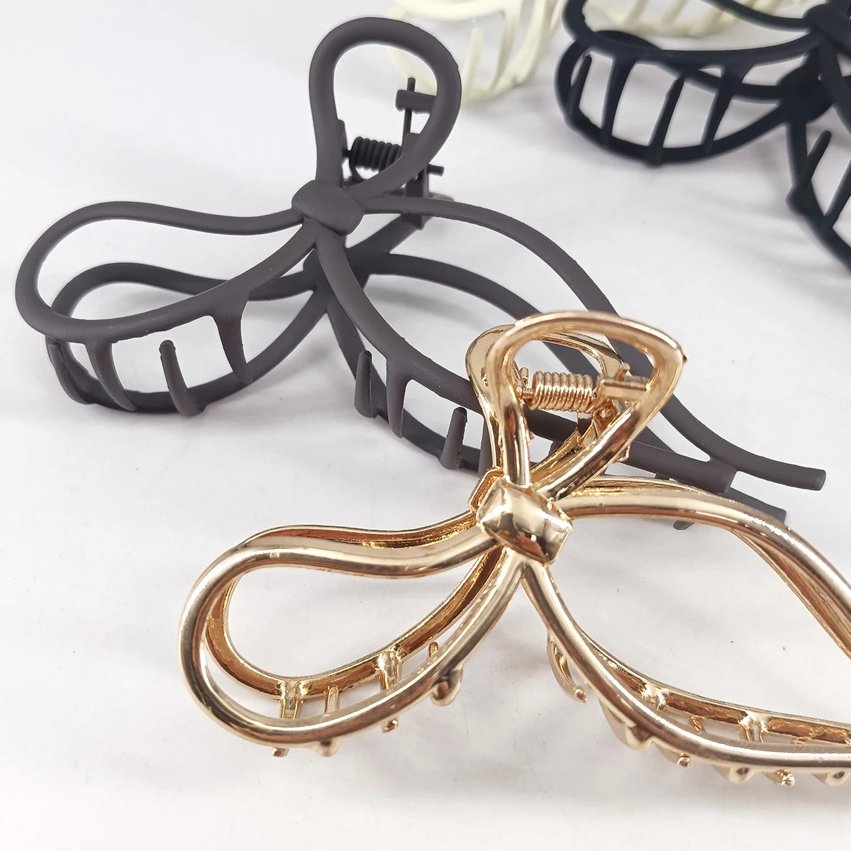 Korean Geometric Metal Hair Claw Clip for Women – Alloy Hair Claw Clip SWANS