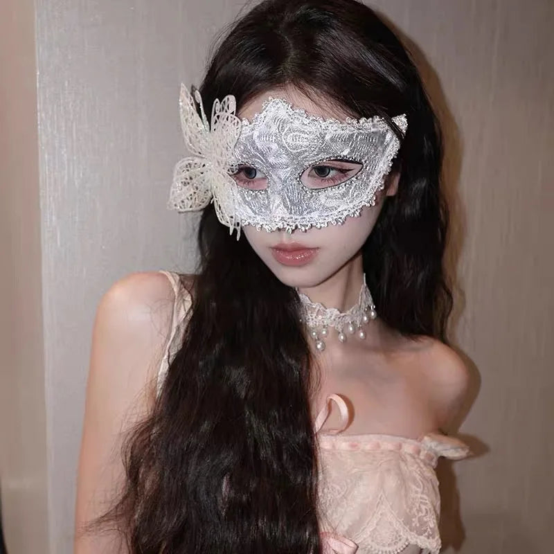Venetian Lace Feather Half-Face Masquerade Mask for Women Masquerade Mask SWANS A
