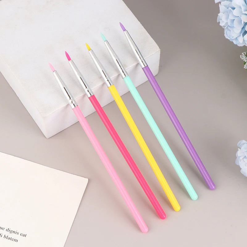 YOVIP Silicone Brush – Eye Makeup, Eyeliner & Nail Art Tool Silicone Makeup Brush SWANS