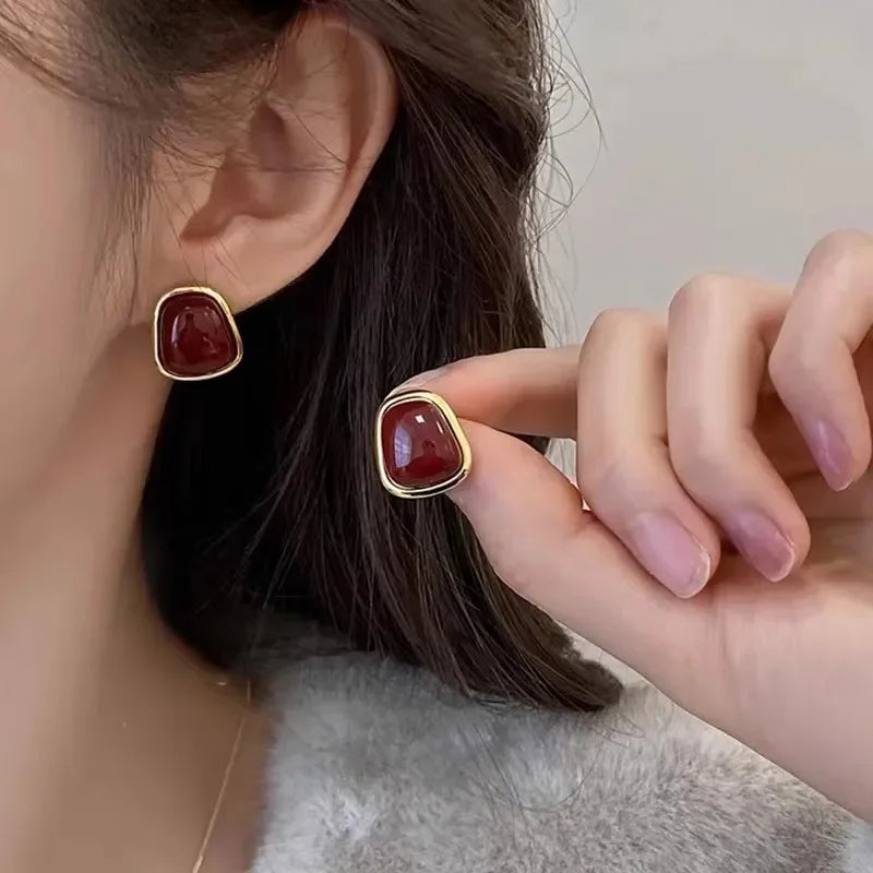 Vintage Wine Red Enamel Geometric Square Stud Earrings Stud Earrings SWANS