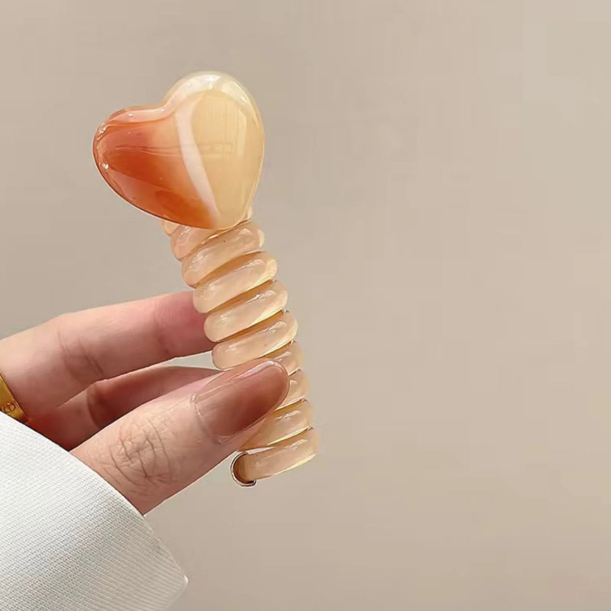 Women's Heart-Shaped Spiral Hair Claw – Elastic Coil Accessory Spiral Hair Claw SWANS orange