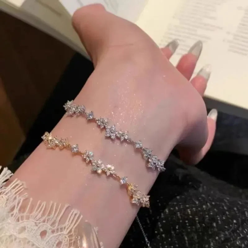 Zircon Cherry Blossom Adjustable Bracelet | Women's Gift Fashion Bracelet SWANS