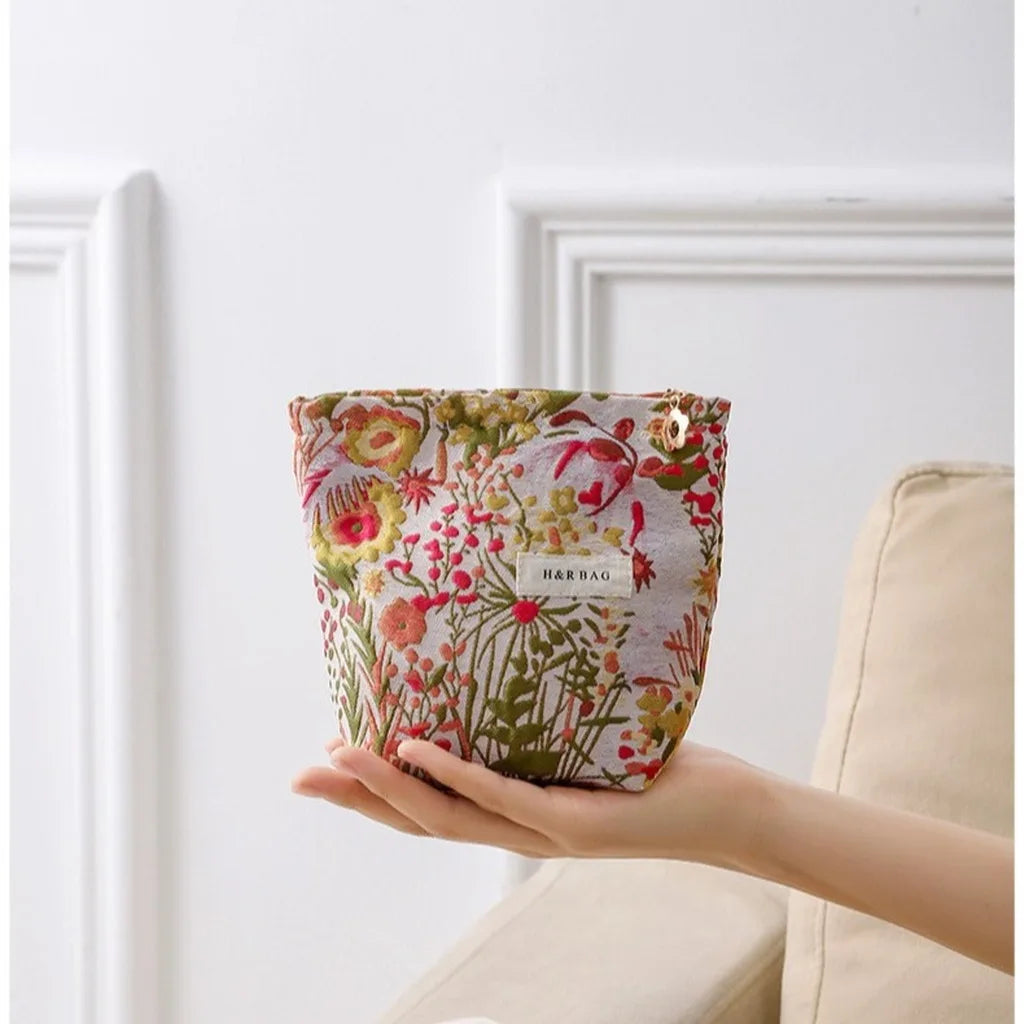 Women's Floral Jacquard Cotton Makeup Bag – 2 Sizes Cosmetic Makeup Bag SWANS Beige Red Yellow-S