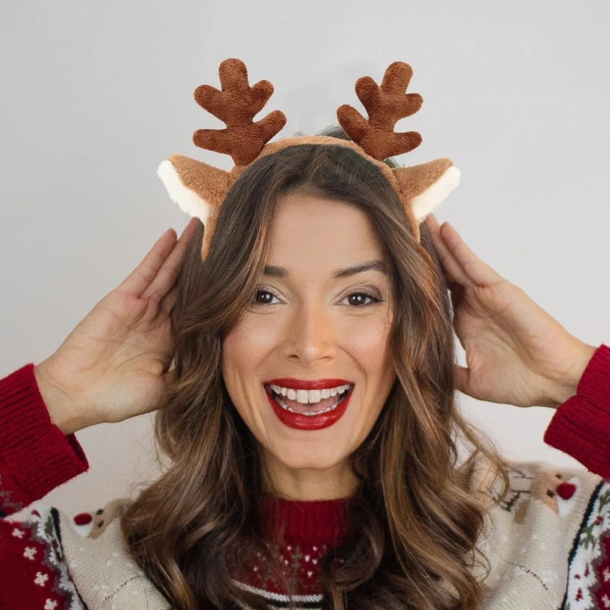 Christmas Reindeer Antlers Headband – Plush Festive Accessory Festive Hair Headband SWANS