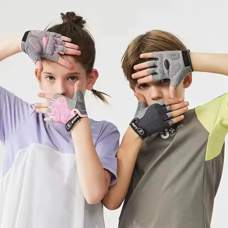 Kids Half-Finger Anti-Slip Cycling Skateboard Gloves Ages 4–12 Kids Sports Gloves SWANS