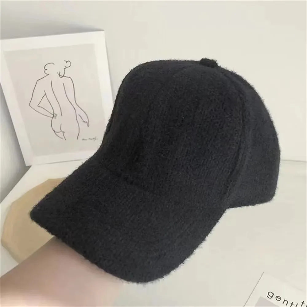 Women's Plush Baseball Cap – Warm Adjustable Visor Hat Baseball Cap SWANS