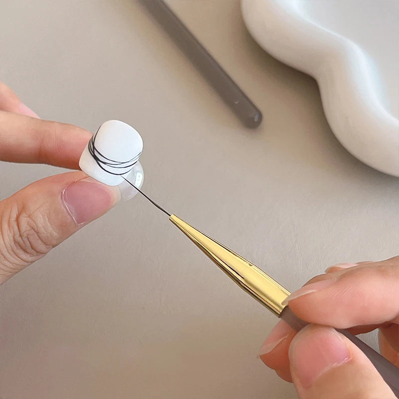 YOVIP Dual-End Nail Art Liner & Grid Brush – DIY Design Nail Art Brush SWANS