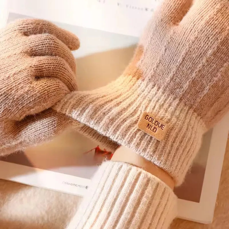 Women's Thick Plush Knitted Gloves – Touchscreen Winter Warm Knitted Winter Gloves SWANS