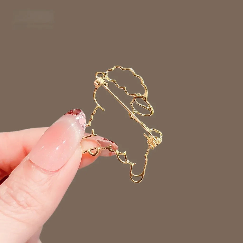 Sheep Brooch Gold Tone Hollow Zinc Alloy Animal Pin Fashion Brooch Pin SWANS