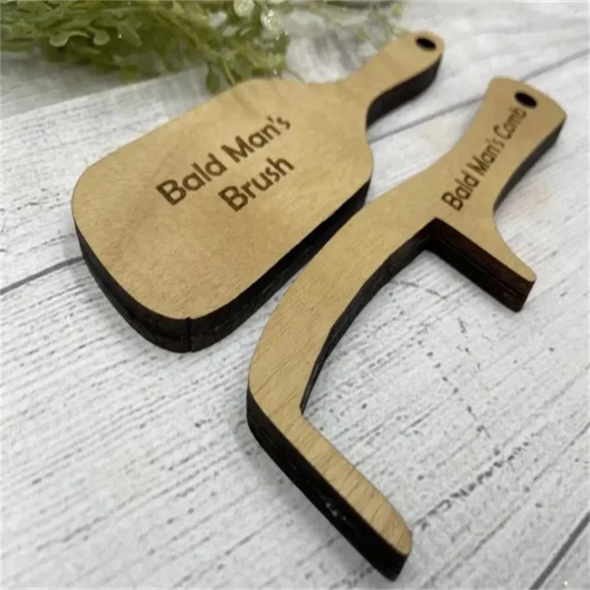 Wooden Gag Comb for Bald Men – Funny Novelty Prank Gift Novelty Gag Gift SWANS