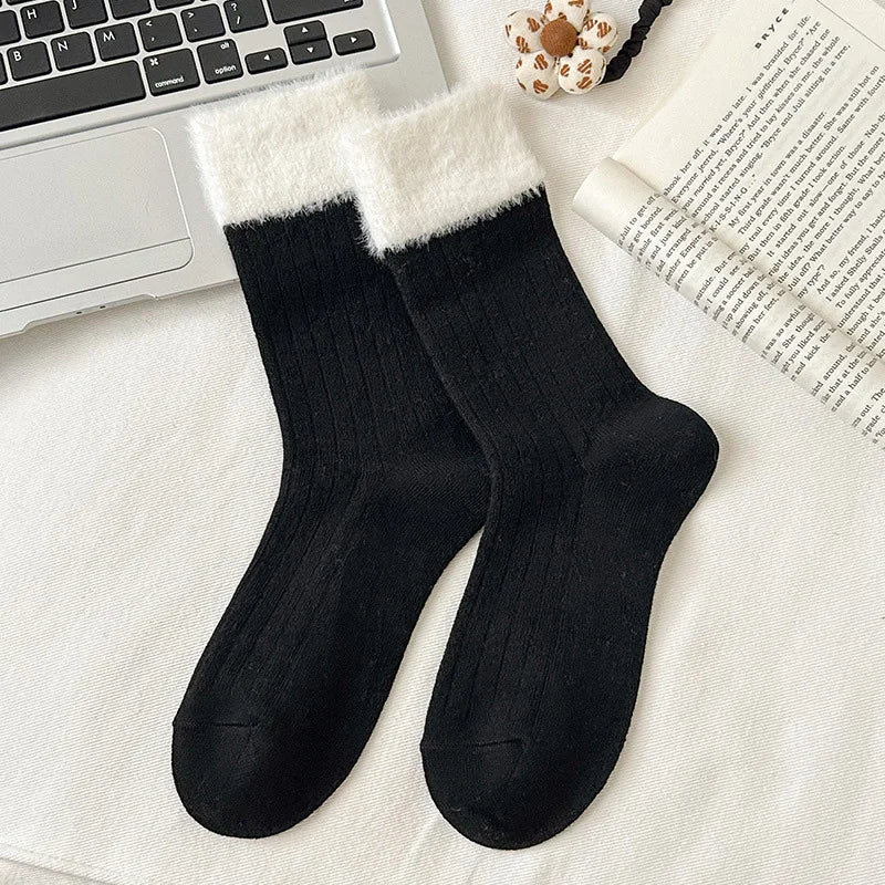Women's Thick Fleece Plush Mid-Tube Socks – Warm Winter Home Plush Winter Socks SWANS Style 1 S