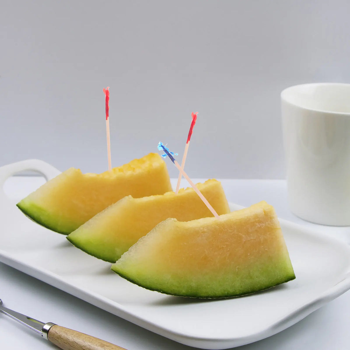 2400-Pack Frill Toothpicks – Colorful Cocktail & Fruit Picks Decorative Food Picks SWANS