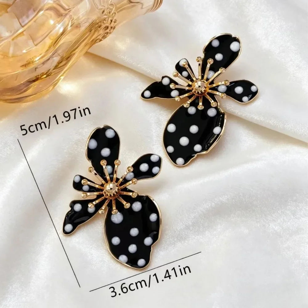 Retro Polka Dot Enamel Big Flower Stud Earrings for Women Stud Earrings SWANS