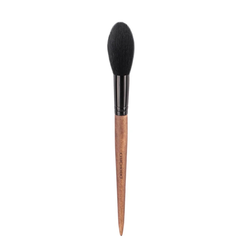YOVIP Highlighter Blending Brush – Blush & Concealer Brush Makeup Brush SWANS Wood