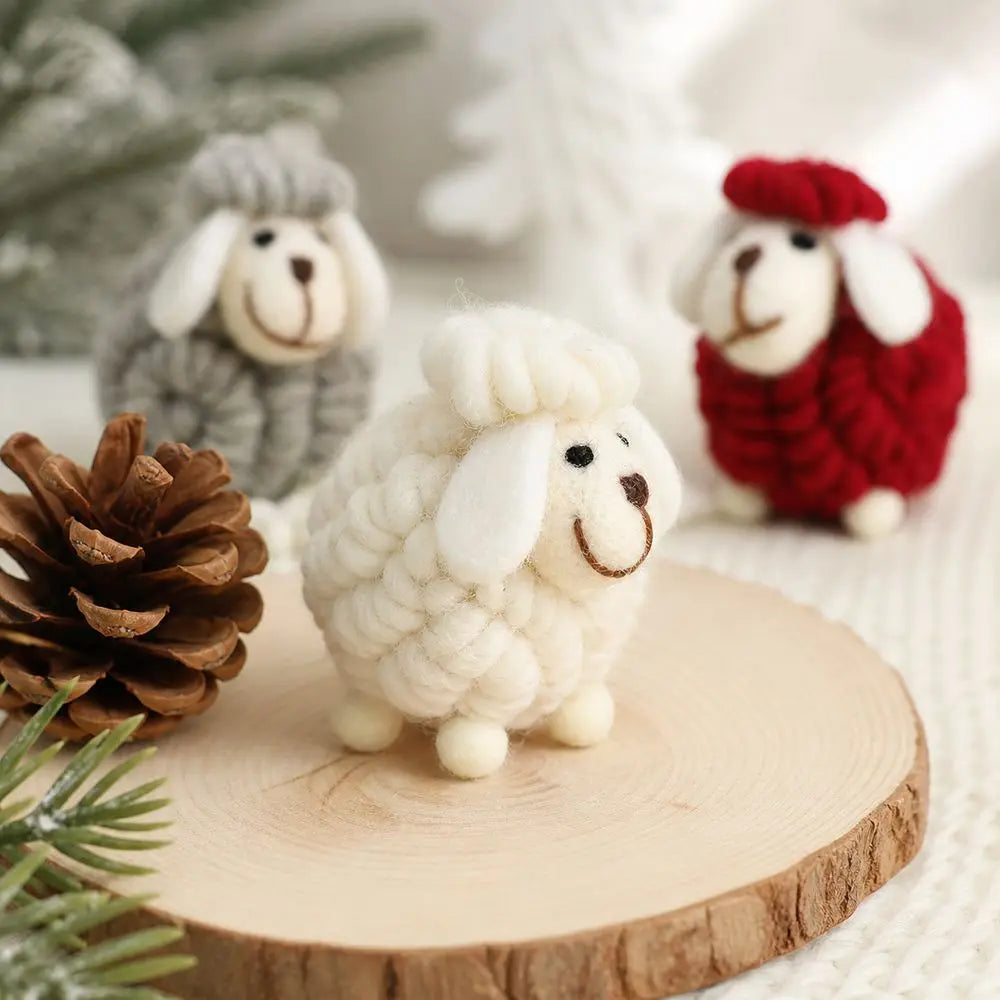 Wool Felt Christmas Sheep Figurine – Nordic Cartoon Decor Christmas Figurine SWANS