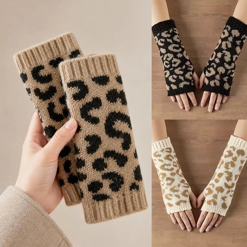 Leopard Print Knitted Fingerless Gloves – Touchscreen Friendly Fingerless Knit Gloves SWANS