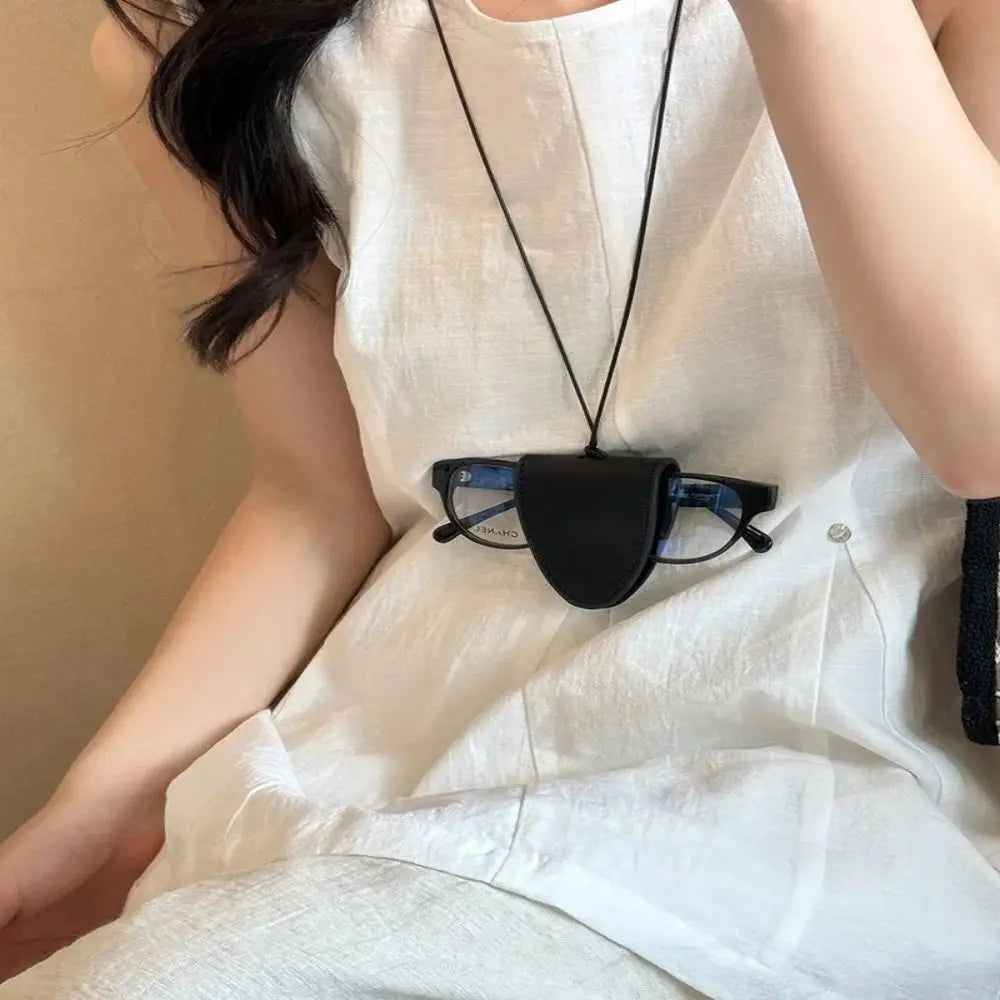 PU Leather Eyeglasses Hanging Neck Pouch – Unisex Storage Bag Eyeglasses Neck Pouch SWANS