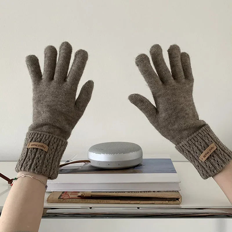 Women's Knitted Touchscreen Gloves – Fingerless & Full Finger Knitted Gloves SWANS
