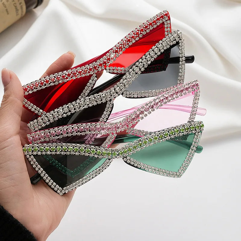 KLASSNUM Rhinestone Cat Eye Sunglasses UV400 Mirror Lens Fashion Sunglasses SWANS