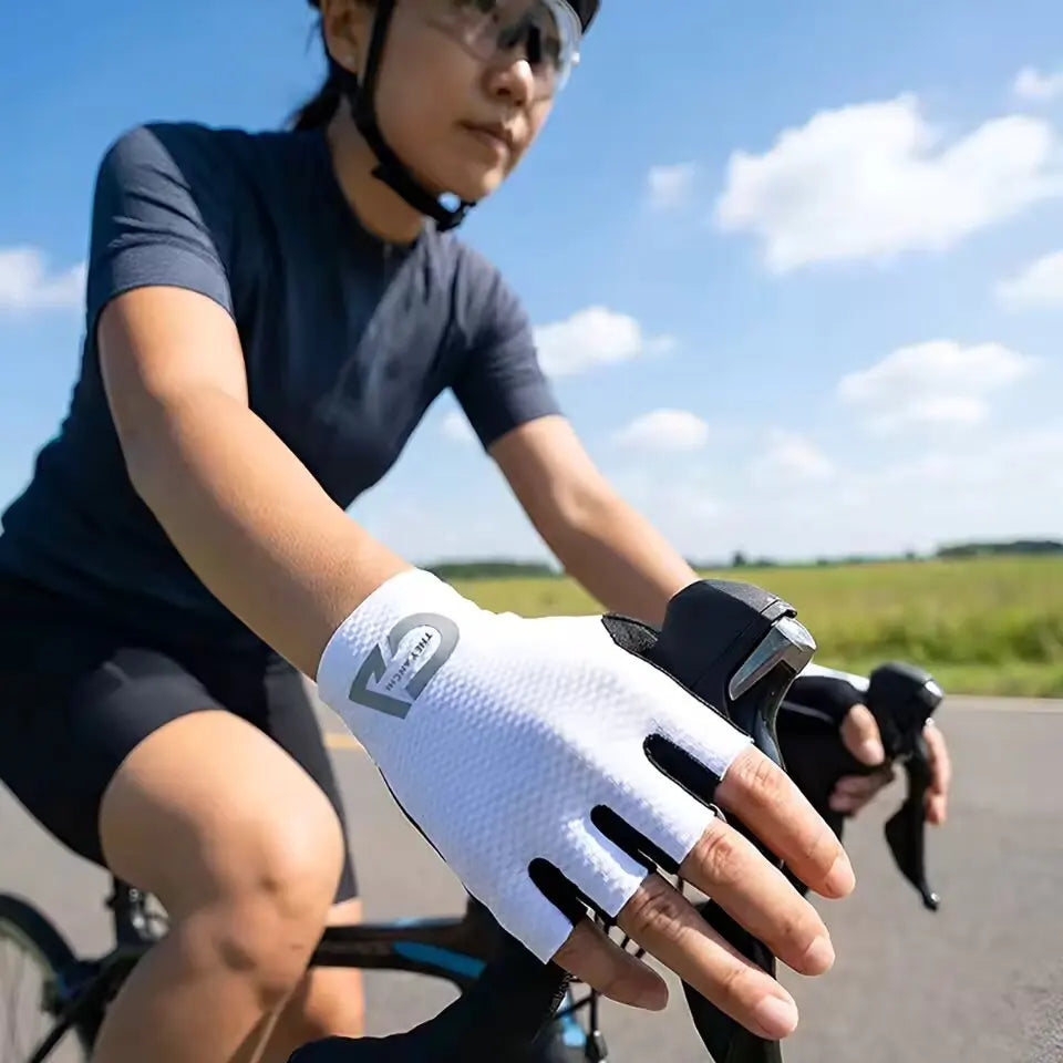 Half Finger Cycling Gloves – Breathable Anti-Shock Bike Gloves Cycling Gloves SWANS