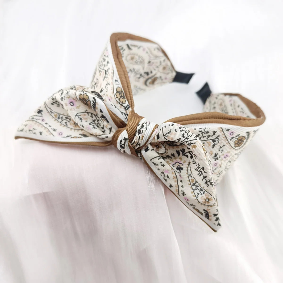 Women's Wide Bow Flower Headband – Turban Hairband 1 or 4 Pack Fashion Headband SWANS Beige