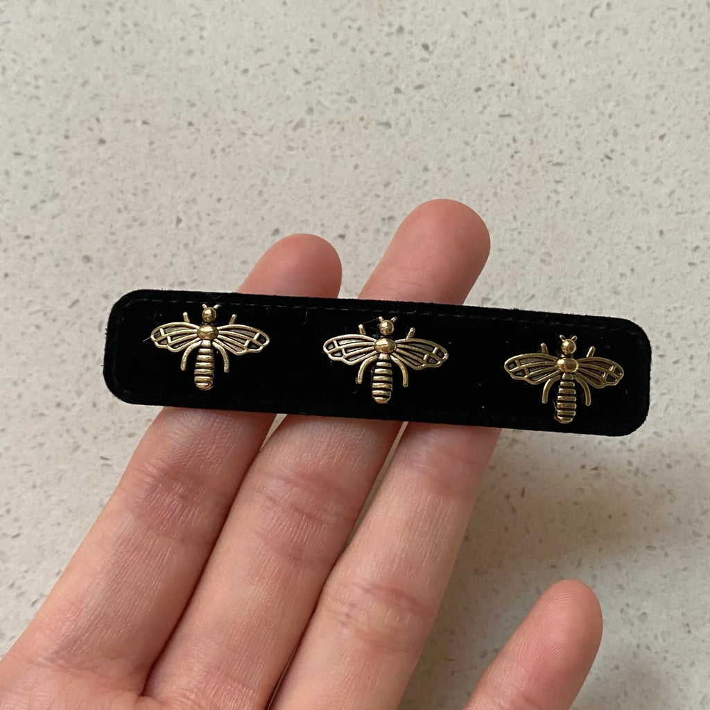 2PCS Velvet Hair Clips Red & Black Gold Bee Barrettes Women Velvet Hair Barrettes SWANS