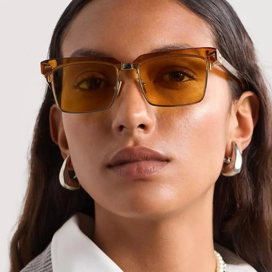 TOYEARN Square Punk Rivet Sunglasses UV400 Metal Frame Fashion Sunglasses SWANS