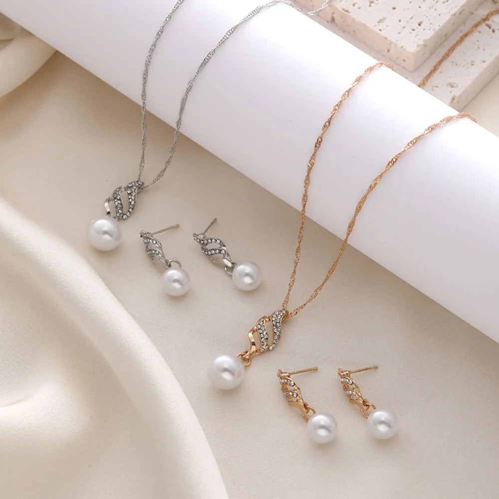 3-Piece Pearl & Zircon Flower Jewelry Set – Necklace & Earrings Jewelry Set SWANS