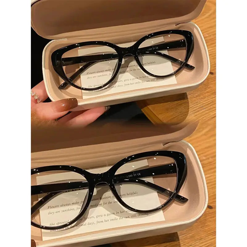 Cat's Eye Blue Light Blocking Glasses – Vintage Women's Frames Blue Light Glasses SWANS