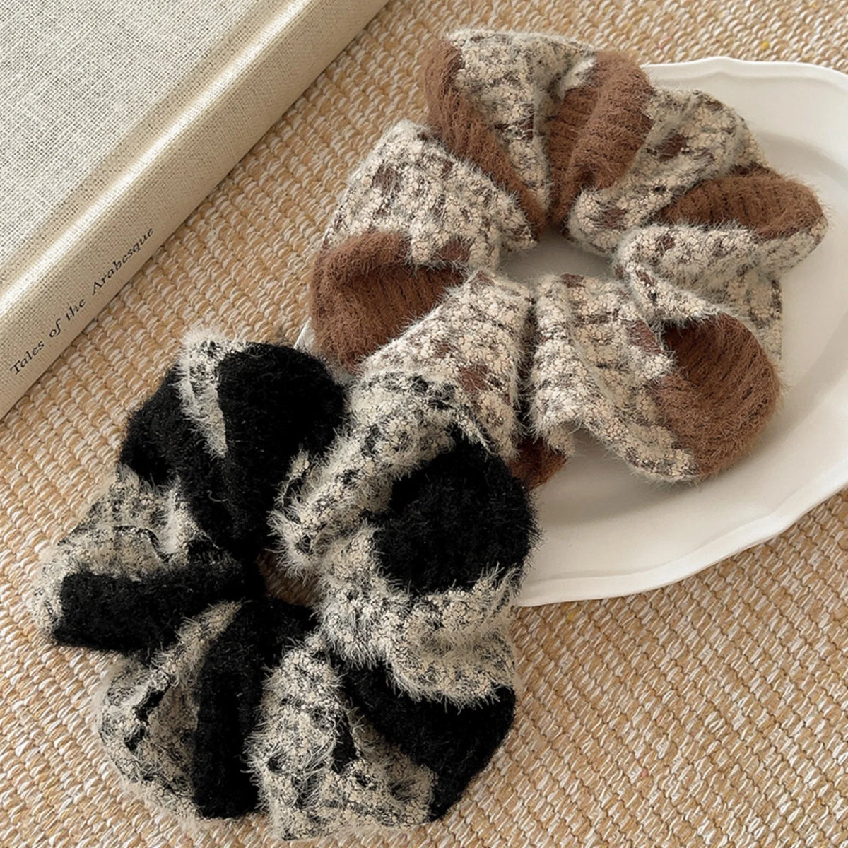Fuzzy Plaid Scrunchie – Soft Fluffy Knit Winter Hair Tie Hair Scrunchie SWANS