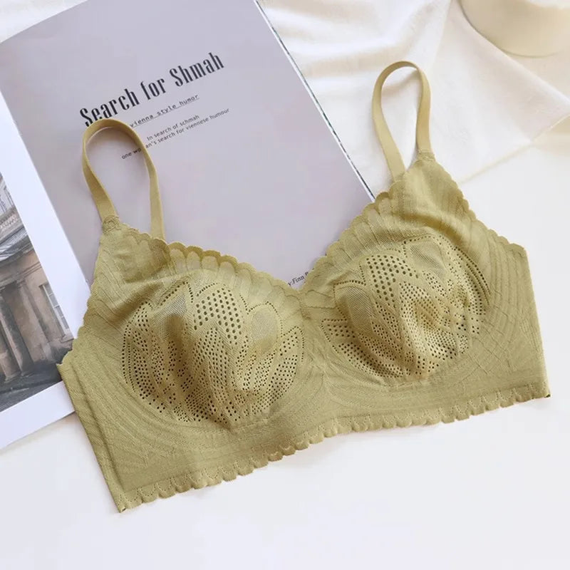 Natural Latex Wireless Lace Bra – Invisible 3/4 Cup Side Support Wireless Lace Bra SWANS Green2-L One Size