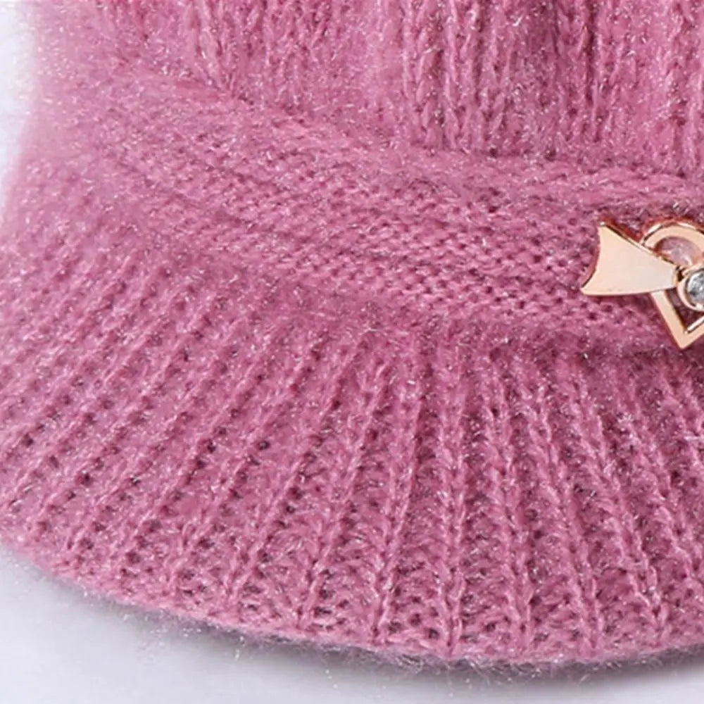 Women's Knitted Peaked Cap – Windproof Double Layer Ear Guard Knitted Peaked Cap SWANS