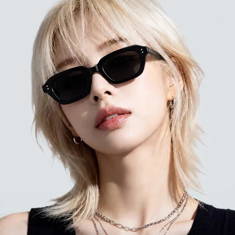 Y2K Rivet Irregular Sunglasses – Unisex Punk Vintage Shades Fashion Sunglasses SWANS