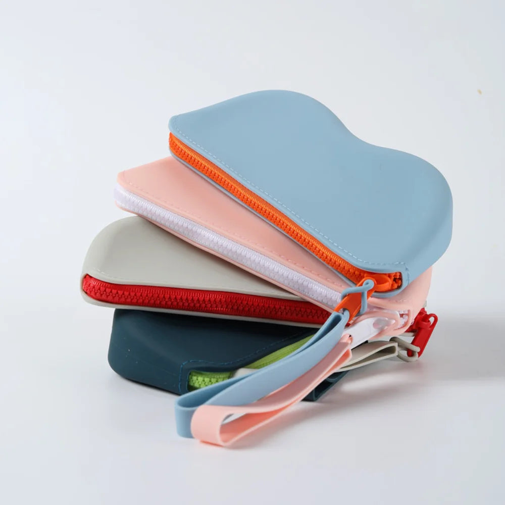 Soft Silicone Zipper Eyeglass Case – Waterproof & Dustproof Eyeglass Case SWANS