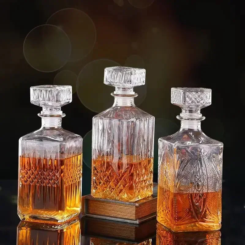 1000ml Lead-Free Glass Wine Decanter & Whiskey Carafe Glass Wine Decanter SWANS