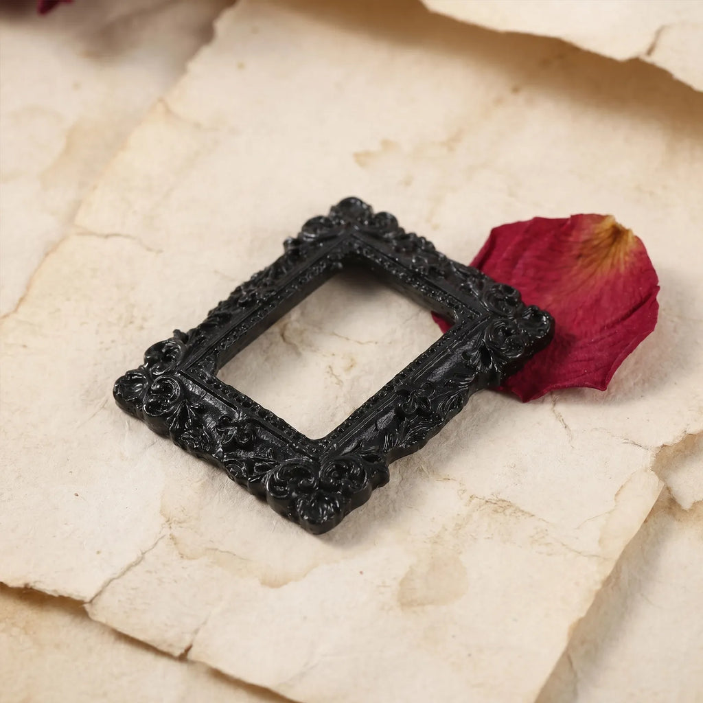 18-Pack Mini Baroque Resin Picture Frames | Vintage Gothic Set Decorative Picture Frames SWANS Default Title