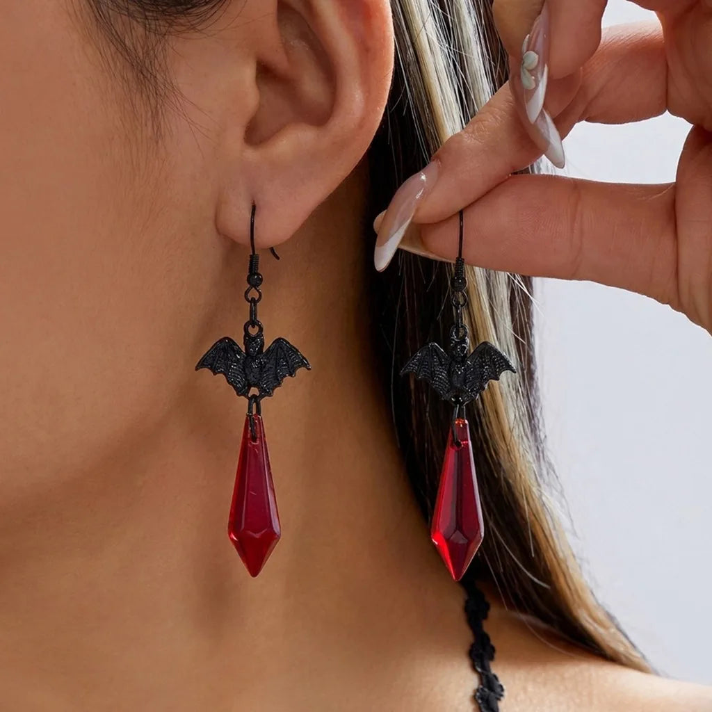 Gothic Bat Dangle Earrings – Dark Punk Halloween Drop Jewelry Gothic Dangle Earrings SWANS J