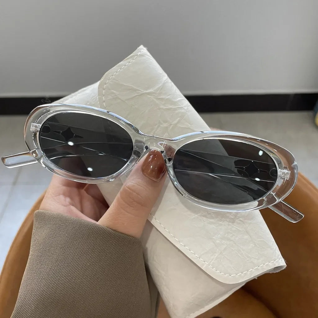 Women's UV400 Oval Cat Eye Sunglasses – Anti-Glare Trendy Shades Fashion Sunglasses SWANS Grey