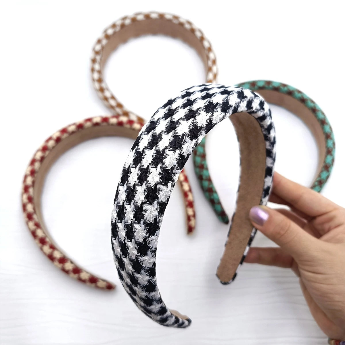 Vintage Lattice Wide Sponge Headband – Women's Hair Hoop Wide Sponge Headband SWANS
