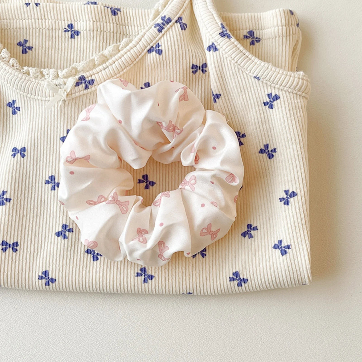 Sweet Bow Satin Scrunchie – Cute Elastic Hair Tie for Girls Satin Hair Scrunchie SWANS pink
