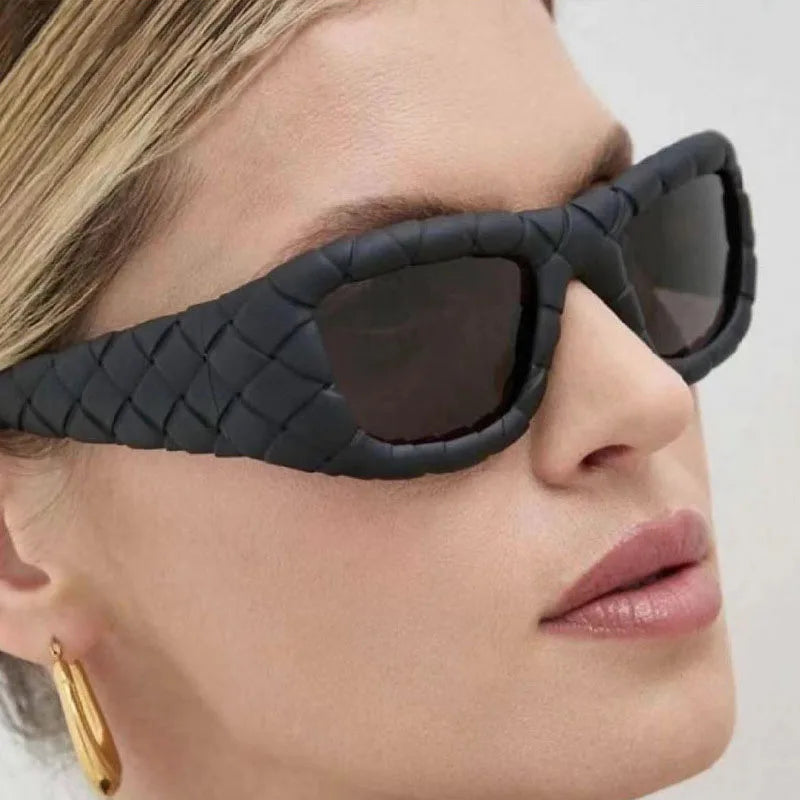 Y2K Big Frame Rhombus Sunglasses UV400 Punk Vintage Style Fashion Sunglasses SWANS