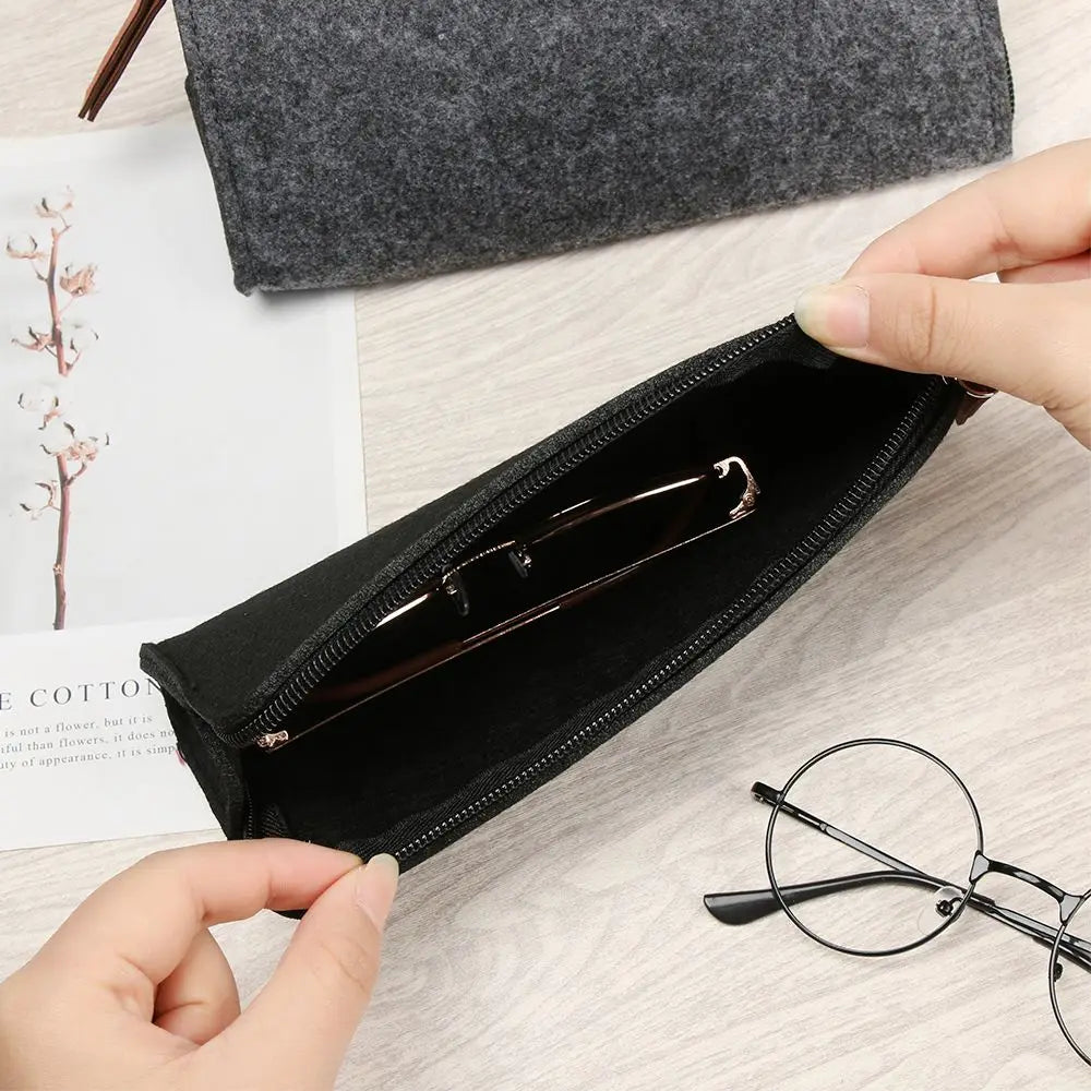 Wool Felt Zipper Glasses Case – Unisex Eyewear Pouch Glasses Case SWANS