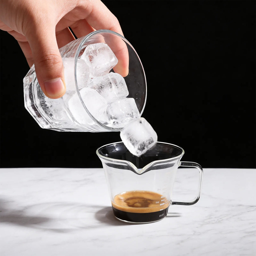 100ml Espresso Glass Measuring Cup with Spout & Graduated Scale Glass Measuring Cup SWANS