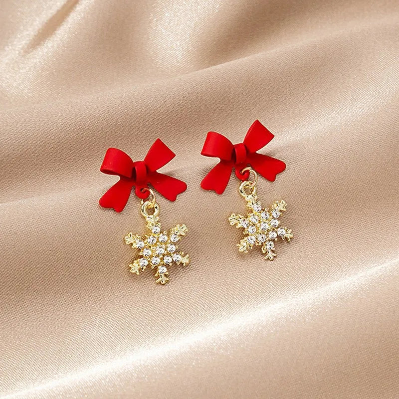Snowflake Drop Earrings – Pearl Chain & Rhinestone Pendant Drop Earrings SWANS D