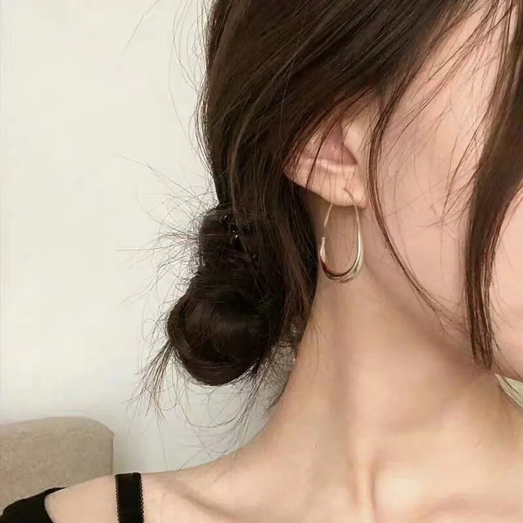 Teardrop Open Hoop Earrings – Lightweight Minimalist Fashion Hoop Earrings SWANS